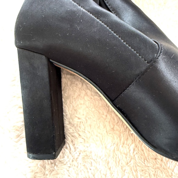 Express Black Satin Ankle Sock Boot Booties Size 8 - Picture 3 of 9
